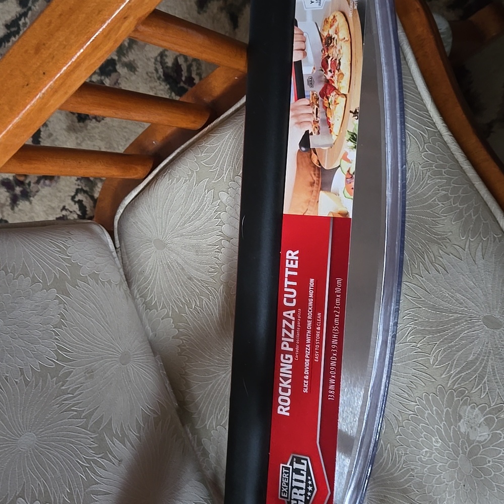 Expert Grill Rocking Pizza Cutter NWT